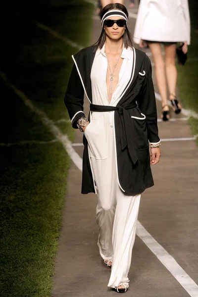 Look 26